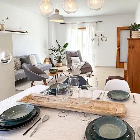 Silverado - Ocean View Rooftop Duplex Apartman
