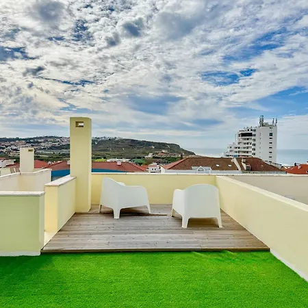 Silverado - Ocean View Rooftop Duplex * Lourinhã